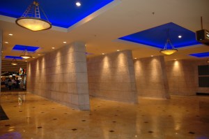 Luxor Hotel & Casino Las Vegas, Luxor Resort & Casino Las Vegas, Luxor Las Vegas, Luxor Hotel Las Vegas, Luxor Casino Las Vegas, Carrot Top at Luxor Las Vegas, Carrot Top, MGM Resorts, MGM International, Mlife, Las Vegas, Las Vegas Strip, Las Vegas Boulevard, Slots, Slotmachines, Videpoker, poker, Blackjack, Roulette, Baccarat, Sports Book, Gaming, Gambling