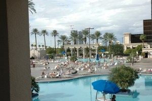 Luxor Hotel & Casino Las Vegas, Luxor Resort & Casino Las Vegas, Luxor Las Vegas, Luxor Hotel Las Vegas, Luxor Casino Las Vegas, Carrot Top at Luxor Las Vegas, Carrot Top, MGM Resorts, MGM International, Mlife, Las Vegas, Las Vegas Strip, Las Vegas Boulevard, Slots, Slotmachines, Videpoker, poker, Blackjack, Roulette, Baccarat, Sports Book, Gaming, Gambling