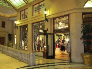 Le Boulevard Shoppes at Paris Las Vegas, Le Boulevard Shoppes at Paris, Le Boulevard Shoppes, Les Enfants, Le Journal, Les Memoires, Davidoff Boutique, La Cave, Les Eléments, Presse, Paris Line, L’art de Paris, Swarovski, Optica, Perfume de Paris, Glitz To Go, Le Necessities, Paris Las Vegas, Paris Hotel & Casino Las Vegas, Paris Hotel & Casino, Las Vegas, Las Vegas Boulevard, Las Vegas Strip