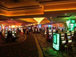 Ballys Hotel Las Vegas, Ballys Casino Las Vegas, Ballys Hotel & Casino Las Vegas, Ballys Las Vegas, CET, Caesars Entertainment, Total Rewards, Las Vegas, Las Vegas Strip, Las Vegas Boulevard, Slots, Slotmachines, Videpoker, poker, Blackjack, Roulette, Baccarat, Sports Book, Gaming, Gambling