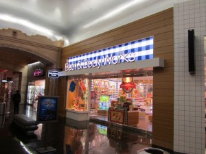 Adore, Alex and Ani, Alpaca Imports, Bakers, Cache, Champs Sports, DC Shoes, Foot Locker, Fossil, Gap. Guess, H&M, InCoCo, Infinite Aloe, Kay Jewelers, Kush Fine Art, Marciano, Marshall Rousso, Napoleon, Original Penguin, Pandora, Sephora, Miracle Mile Shops Las Vegas, Miracle Mile Shops at Planet Hollywood Las Vegas, Miracle Mile Shops at Planet Hollywood Hotel & Casino, Las Vegas Strip, Las Vegas Boulevard, CET