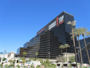 Luxor Hotel & Casino Las Vegas, Luxor Resort & Casino Las Vegas, Luxor Las Vegas, Luxor Hotel Las Vegas, Luxor Casino Las Vegas, Carrot Top at Luxor Las Vegas, Carrot Top, MGM Resorts, MGM International, Mlife, Las Vegas, Las Vegas Strip, Las Vegas Boulevard, Slots, Slotmachines, Videpoker, poker, Blackjack, Roulette, Baccarat, Sports Book, Gaming, Gambling