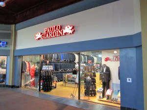 Adidas, Ann Taylor, Brooks Brothers, Calvin Klein, Coach, DKNY, Guess, Michael Kors, Nike, Reebok, Ralph Lauren, Timberland, Tommy Hilfiger, True Religion, Wet Seal, Banana Republic, Billabong, Converse, El Mundo, Fox, Hugo Boss, O’Neill, U.S. Polo Assn., Victoria’s Secret, Las Vegas Premium Outlets South, Las Vegas Premium Outlets, Las Vegas Premium Outlets North, Las Vegas Boulevard, Las Vegas Boulevard South, Shopping Las Vegas, Las Vegas Shopping Mall