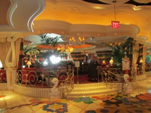 Wynn Las Vegas, Wynn Resort & Casino Las Vegas, Wynn Hotel & Casino Las Vegas, Wynn Hotel Las Vegas, Wynn Hotel, Wynn Casino Las Vegas, Wynn Casino, Las Vegas Boulevard, Las Vegas Strip, Las Vegas Nevada, Wynn Esplanade, Wynn Red Card, Steve Wynn