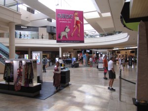 Fashion Show Mall Las Vegas, Fashion Show Mall, The Fashion Show Mall Las Vegas, The Fashion Show Mall, Las Vegas, Las Vegas Strip, Las Vegas Boulevard, ABC Stores, Abercrombie & Fitch, Adore, Ann Taylor, Banana Republic, Bath & Body Works, The Body Shop, Brookstone, Champs Sports, Coach, Diesel, Disney Store, Desigual, Foot Locker, Forever 21, Fossil, Guess, Hugo Boss, Kenneth Cole, Lacoste, Macy’s, Michael Kors, Wet Seal