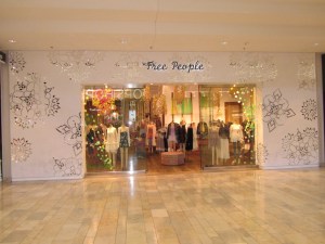 Fashion Show Mall Las Vegas, Fashion Show Mall, The Fashion Show Mall Las Vegas, The Fashion Show Mall, Las Vegas, Las Vegas Strip, Las Vegas Boulevard, ABC Stores, Abercrombie & Fitch, Adore, Ann Taylor, Banana Republic, Bath & Body Works, The Body Shop, Brookstone, Champs Sports, Coach, Diesel, Disney Store, Desigual, Foot Locker, Forever 21, Fossil, Guess, Hugo Boss, Kenneth Cole, Lacoste, Macy’s, Michael Kors, Wet Seal