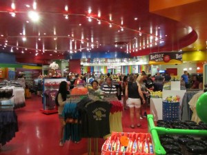 M&M's World Las Vegas, M&M, M&M's, M&M's Store, M&M Store, M&M's Store Las Vegas, Red M&M's, Blue M&M's, Yellow M&M's, Brown M&M's, Las Vegas, Las Vegas Strip, Las Vegas Boulevard, Showcase Mall, Showcase Mall Las Vegas